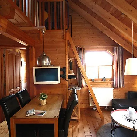 Ferienholzhaus Whg. Mowennest *